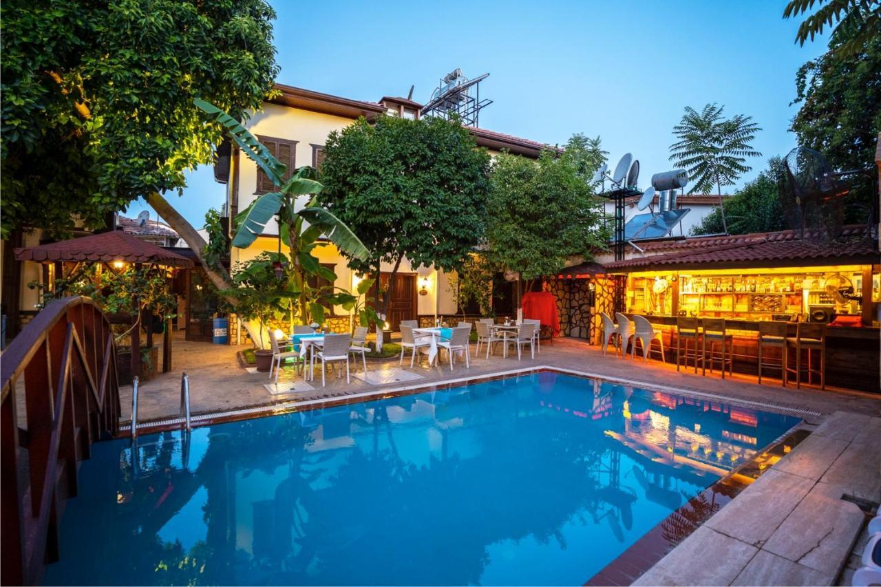 Castle Old Town Hotel Antalya Zewnętrze zdjęcie