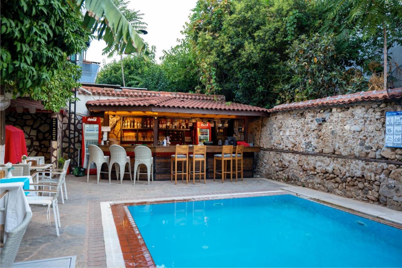 Castle Old Town Hotel Antalya Zewnętrze zdjęcie